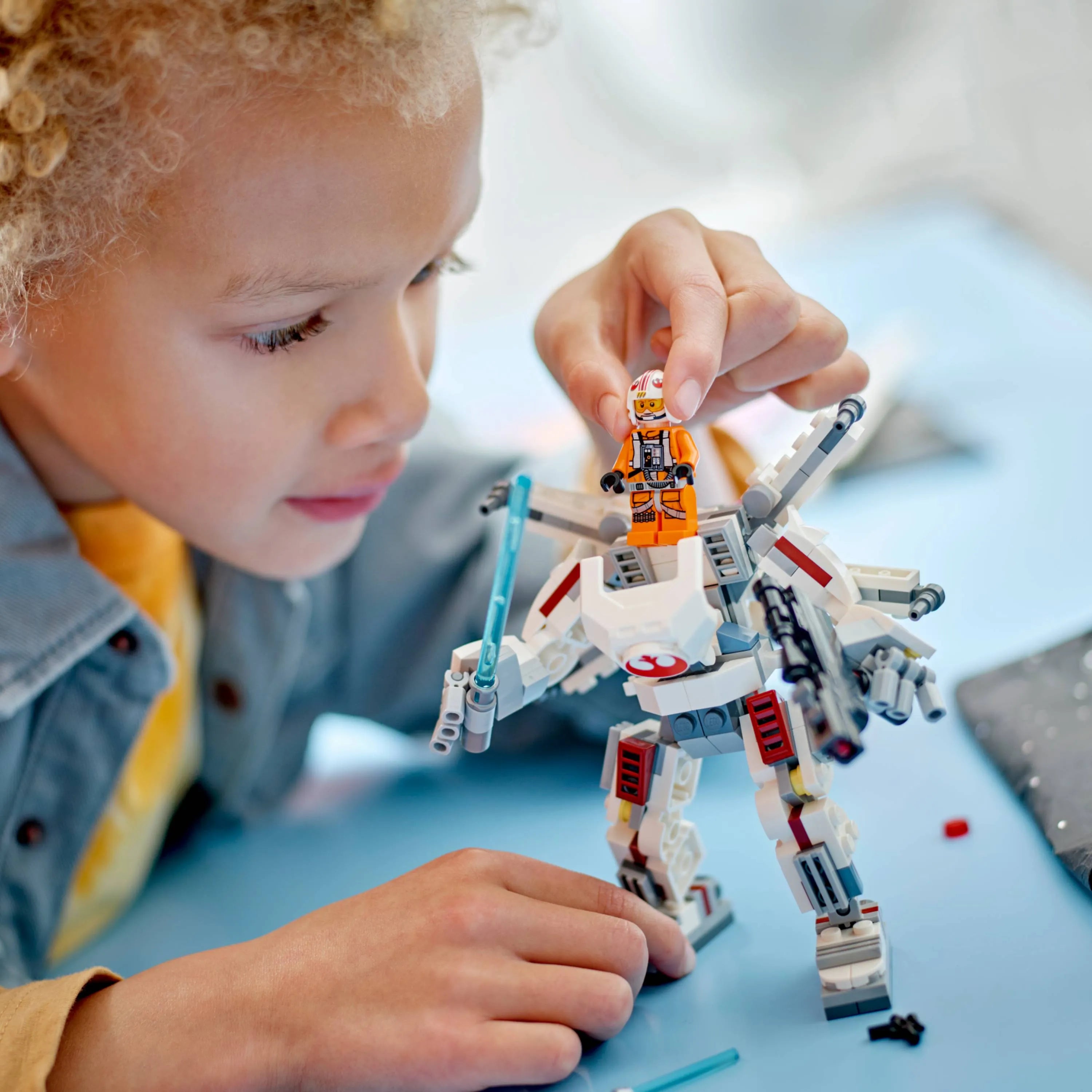 Star Wars™ - Robô Luke Skywalker™ X-Wing™