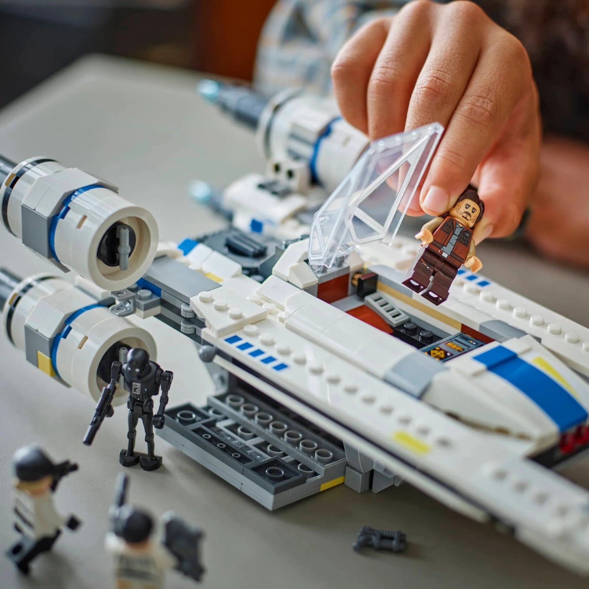 Star Wars™ - Caça Estelar Rebelde U-Wing™