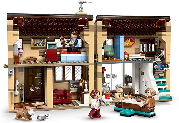 Harry Potter™ - Rua dos Alfeneiros: A Visita da Tia Guida