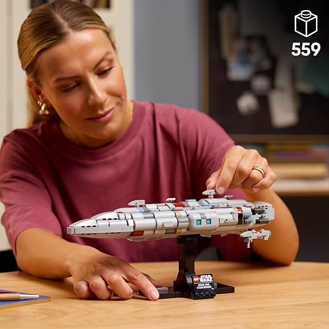 Star Wars™ - Home One Starcruiser